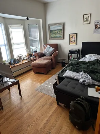 $4,200 | 1 Ossipee Road, Unit 2, Somerville, MA 02144