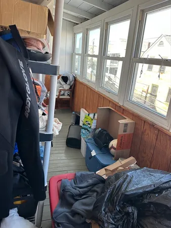 $4,200 | 1 Ossipee Road, Unit 2, Somerville, MA 02144