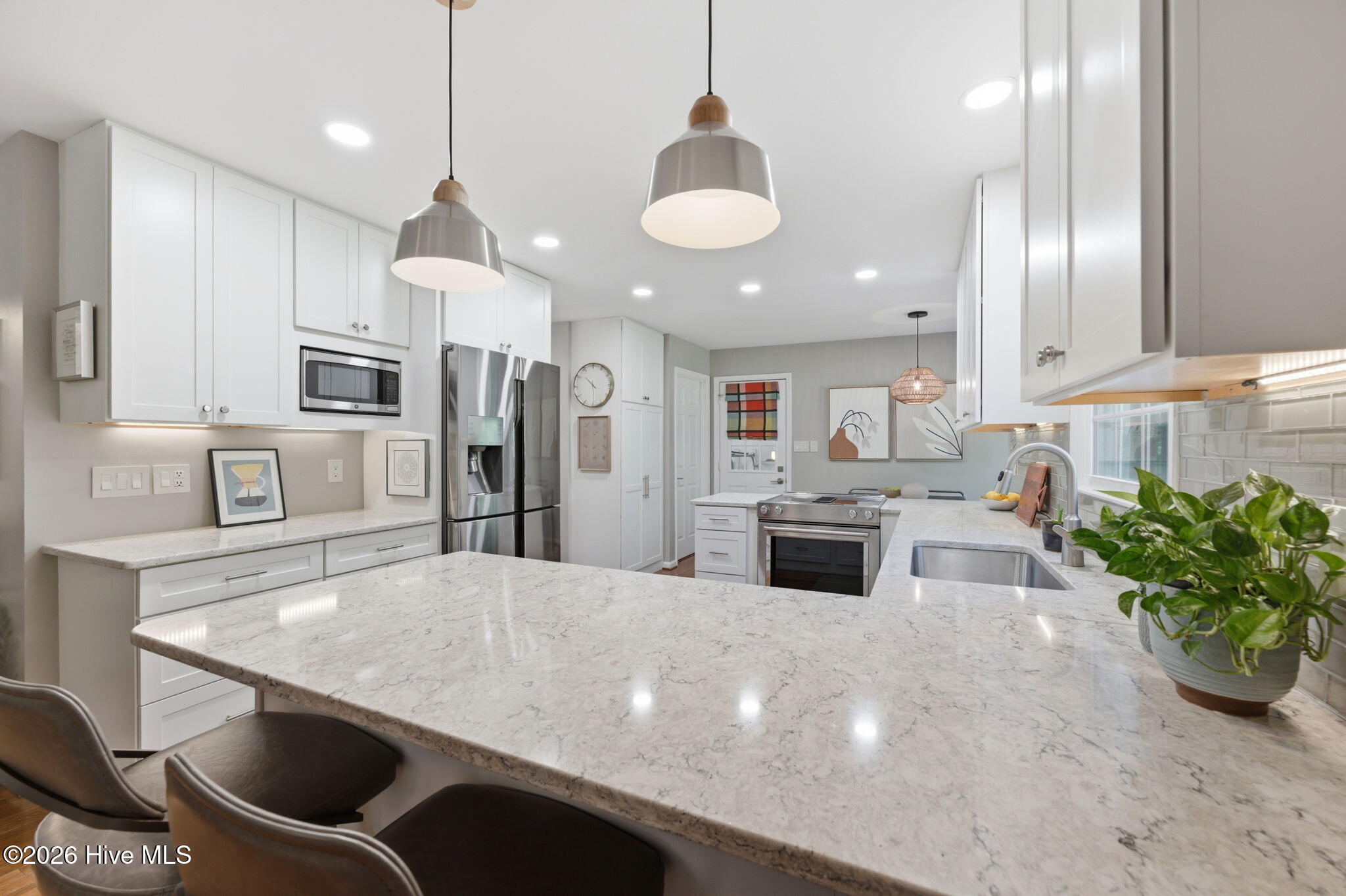 110 Creekview Road New Bern, NC 28562 - Photo 10 of 39 10-web-or-mls-DSC_7096