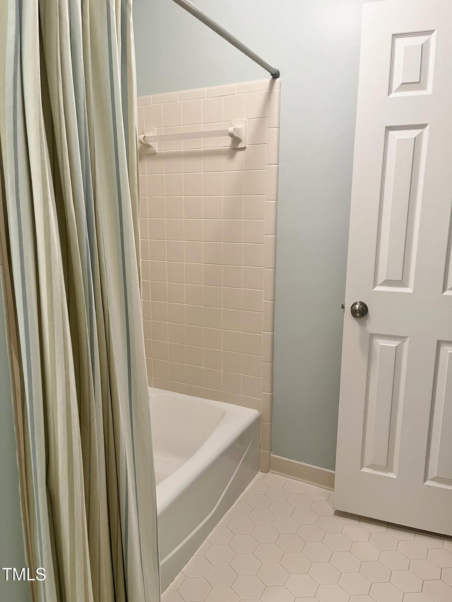 7822 Coach House Lane Raleigh, NC 27615 - Photo 15 of 19 12