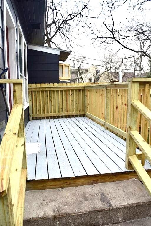 611 Nelray Boulevard, Unit B Austin, TX 78751 - Photo 10 of 11 a view of a roof deck