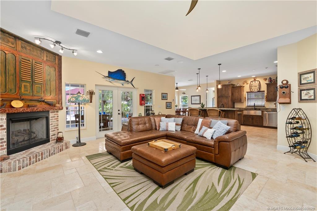 5484 Southeast Horseshoe Point Road Stuart, FL 34997 - Photo 18 of 87 Gallery Image 18