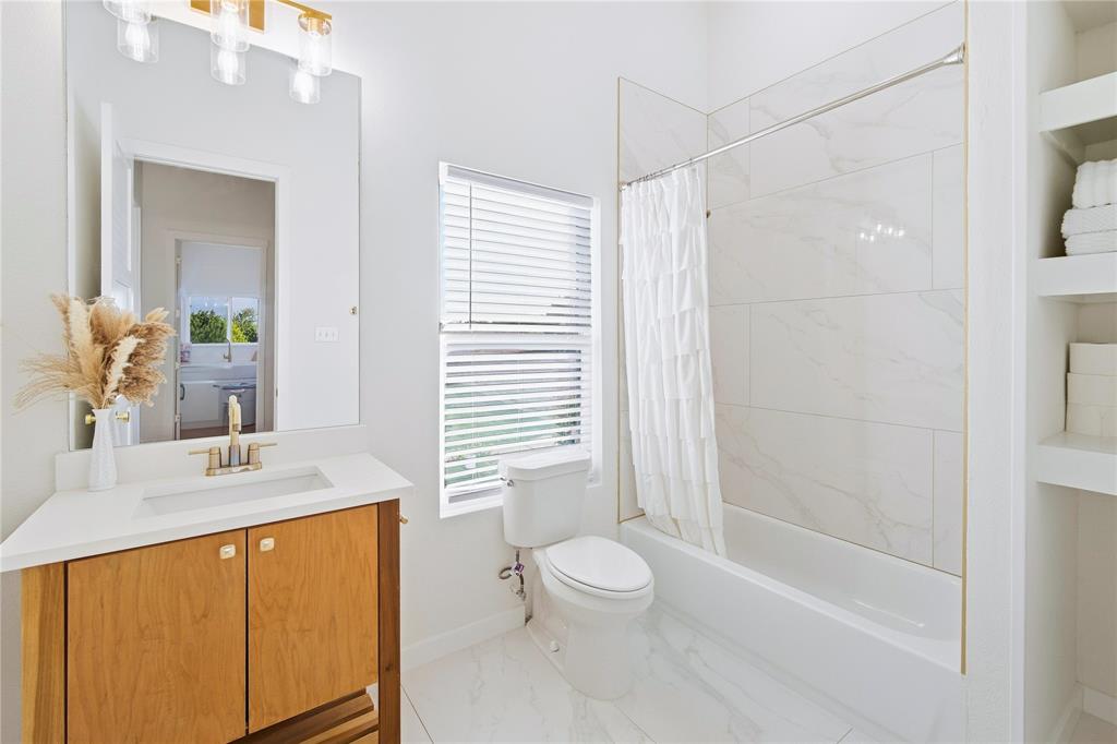 1045 Augustus Court Rio Vista, TX 76093 - Photo 19 of 35 Gallery Image 19
