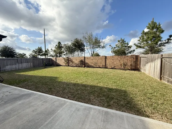 $3,300 | 4811 Lacebark Pne Trail, Rosenberg, TX 77471