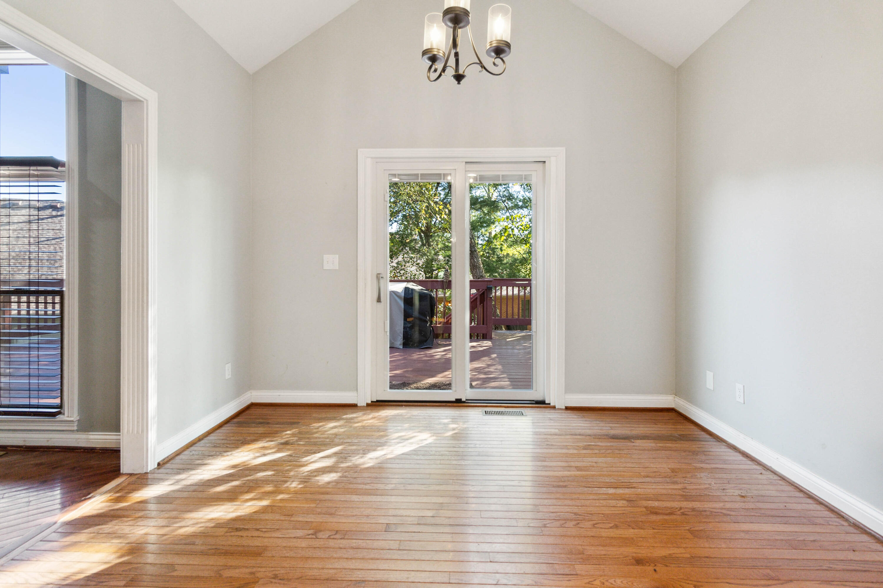 3776 North Park Ridge Lane Lexington, KY 40509 - Photo 18 of 55 019