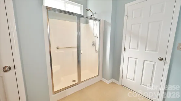 $2,400 | 6860 Lakecrest Court, Denver, NC 28037