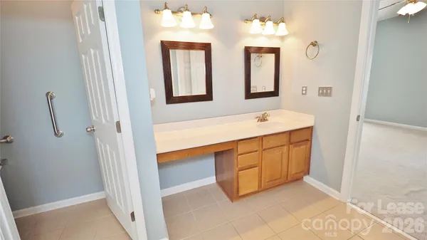 $2,400 | 6860 Lakecrest Court, Denver, NC 28037