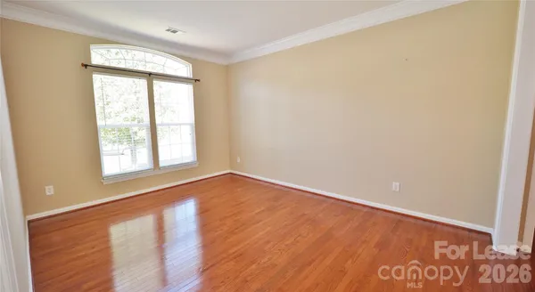 $2,400 | 6860 Lakecrest Court, Denver, NC 28037