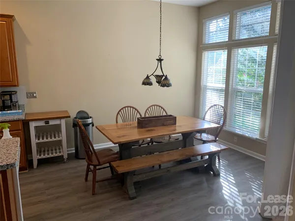 $2,400 | 6860 Lakecrest Court, Denver, NC 28037