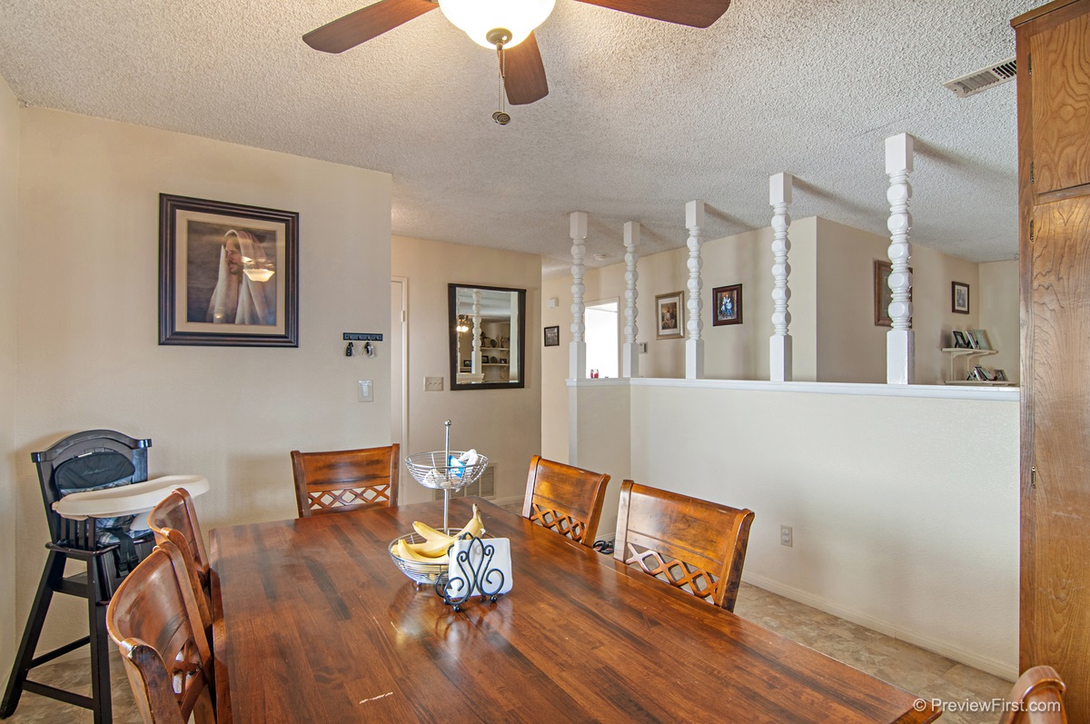 13704 Powers Road Poway, CA 92064 - Photo 4 of 12