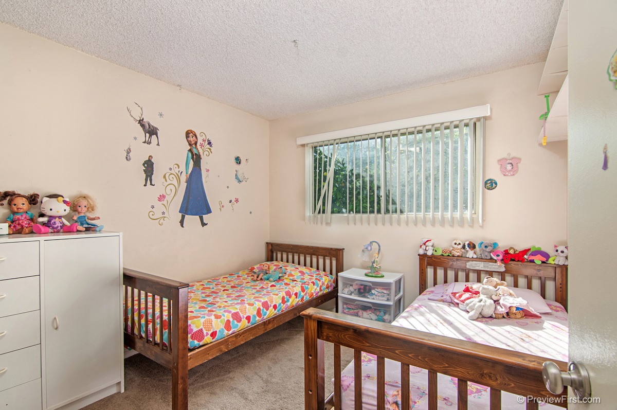 13704 Powers Road Poway, CA 92064 - Photo 8 of 12