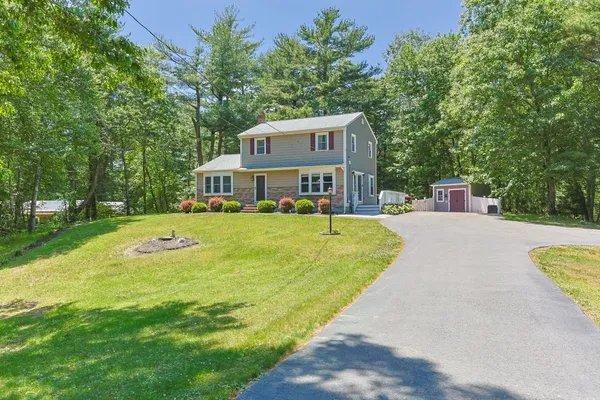 $699,000 | 116 Elm Street, Halifax, MA 02338