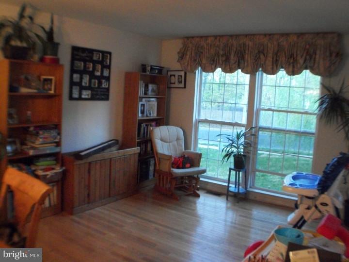 11 Arlington Road Sicklerville, NJ 08081 - Photo 6 of 16