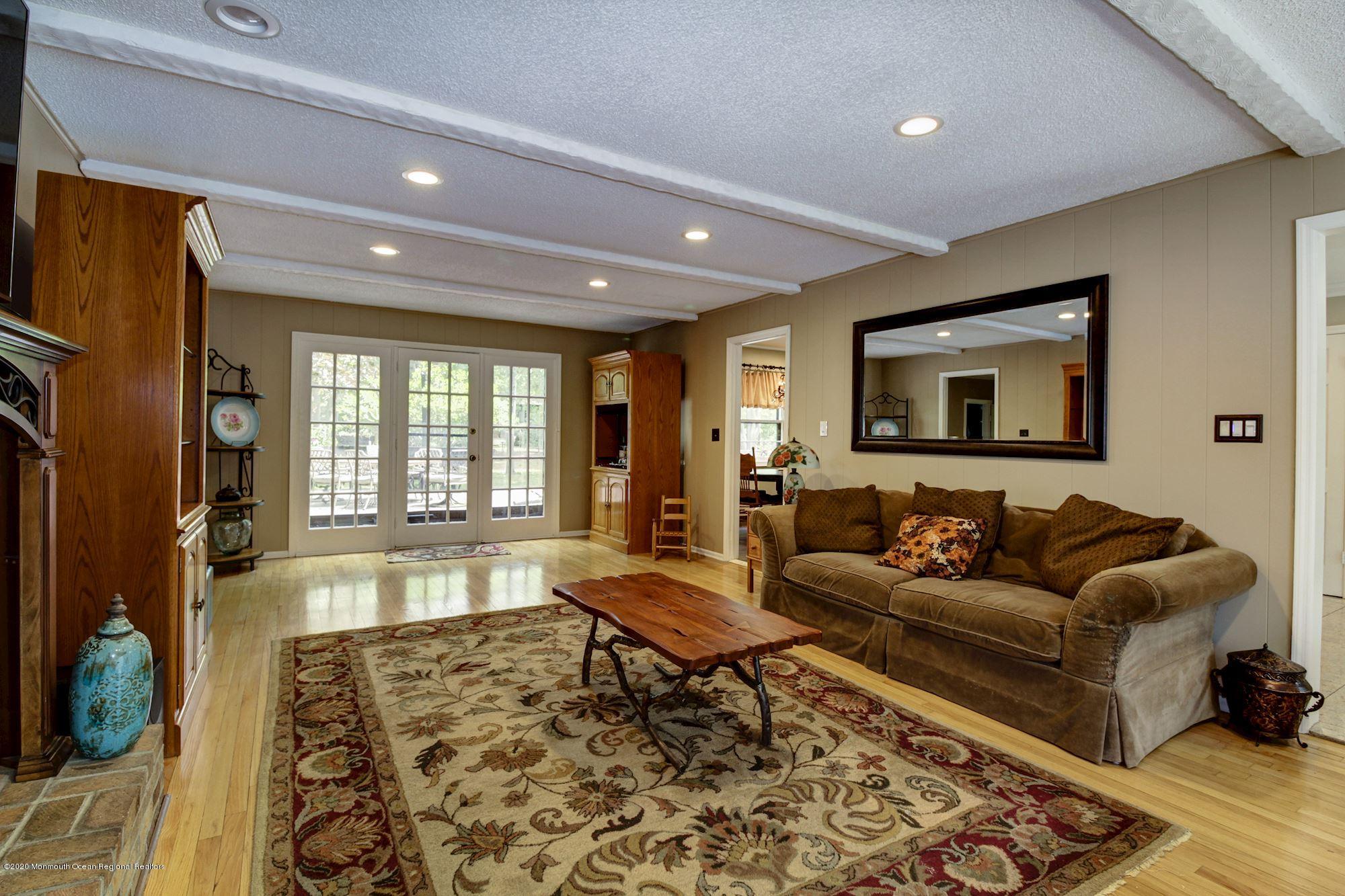 53 Ruby Drive Morganville, NJ 07751 - Photo 18 of 42 017_53_RUBY_DR_295668_540679