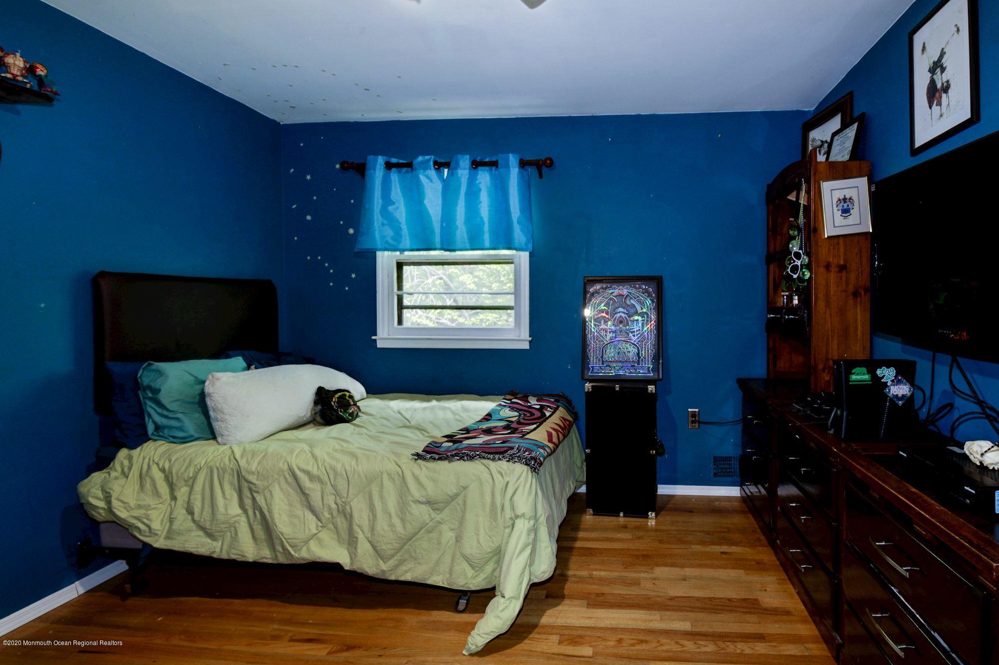 53 Ruby Drive Morganville, NJ 07751 - Photo 30 of 42 030_53_RUBY_DR_295668_540679