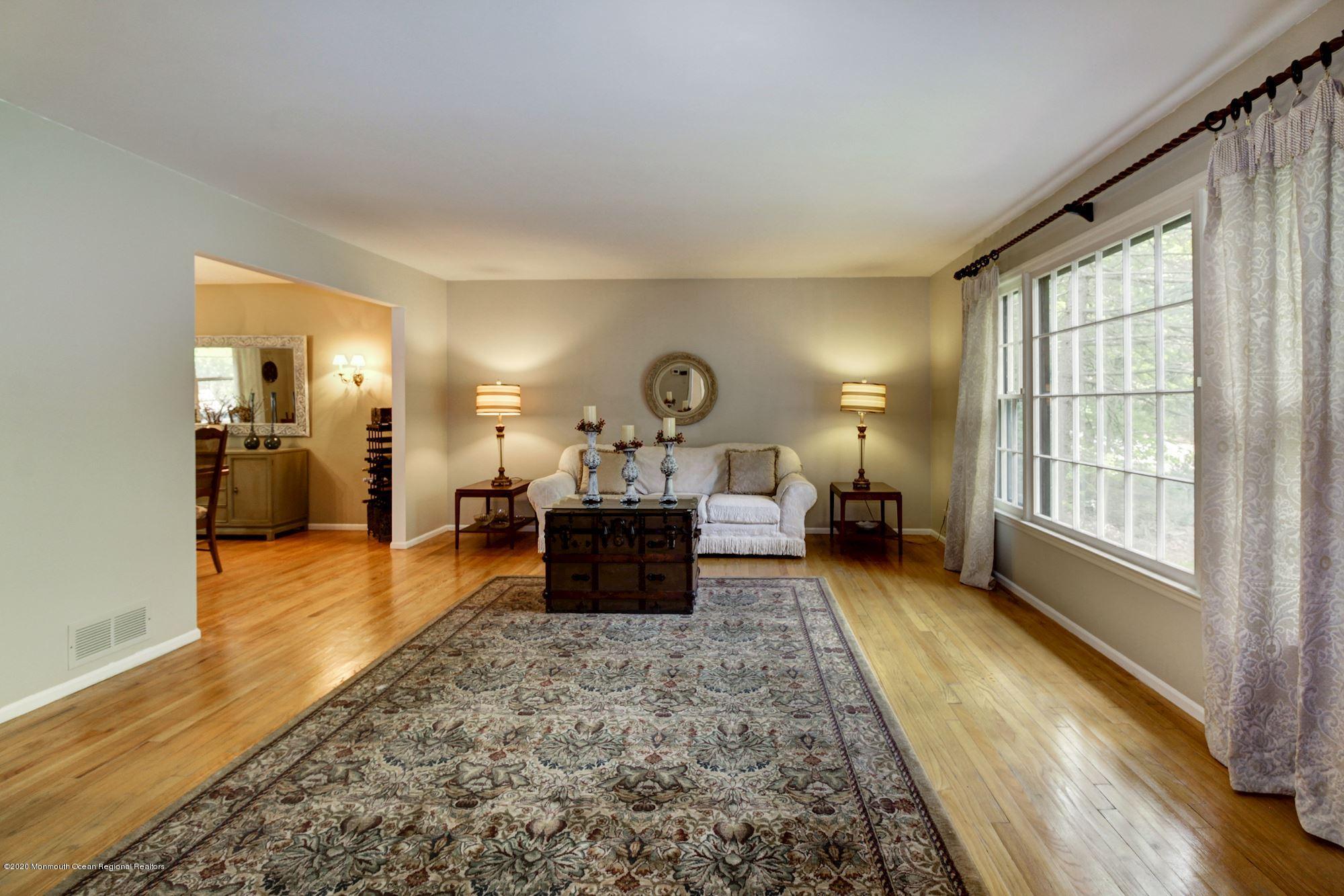 53 Ruby Drive Morganville, NJ 07751 - Photo 8 of 42 011_53_RUBY_DR_295668_540679