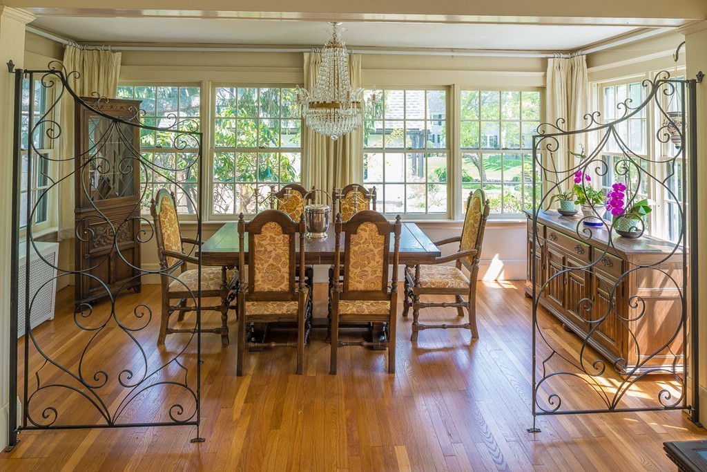 50 Pilgrim Road Marblehead, MA 01945 - Photo 4 of 21