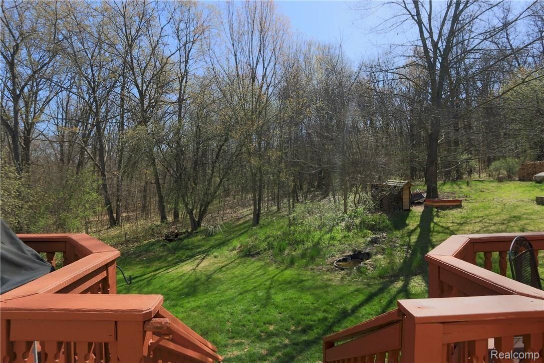 150 Eagle Ridge Road Lake Orion, MI 48360 - Photo 25 of 26 er7.jpg