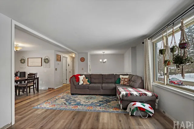 $255,000 | 2808 Cherry Drive, Wonder Lake, IL 60097