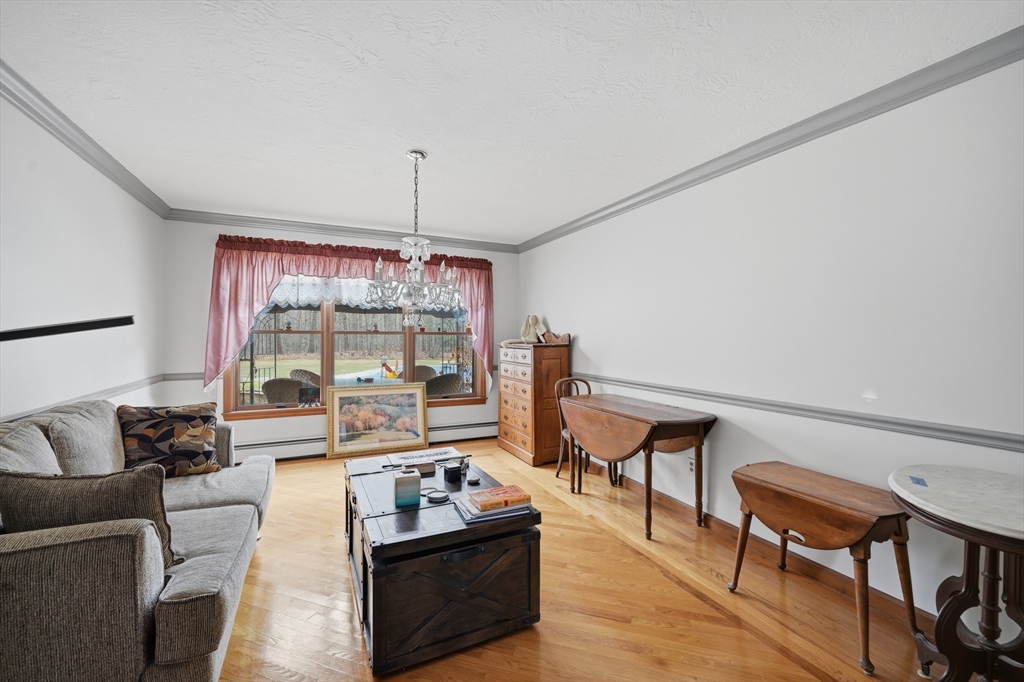 458 Montgomery Road Westfield, MA 01085 - Photo 18 of 42