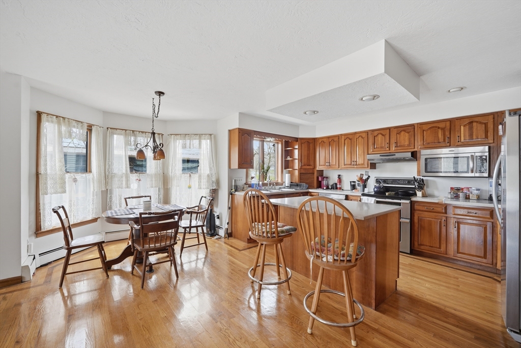 458 Montgomery Road Westfield, MA 01085 - Photo 9 of 42