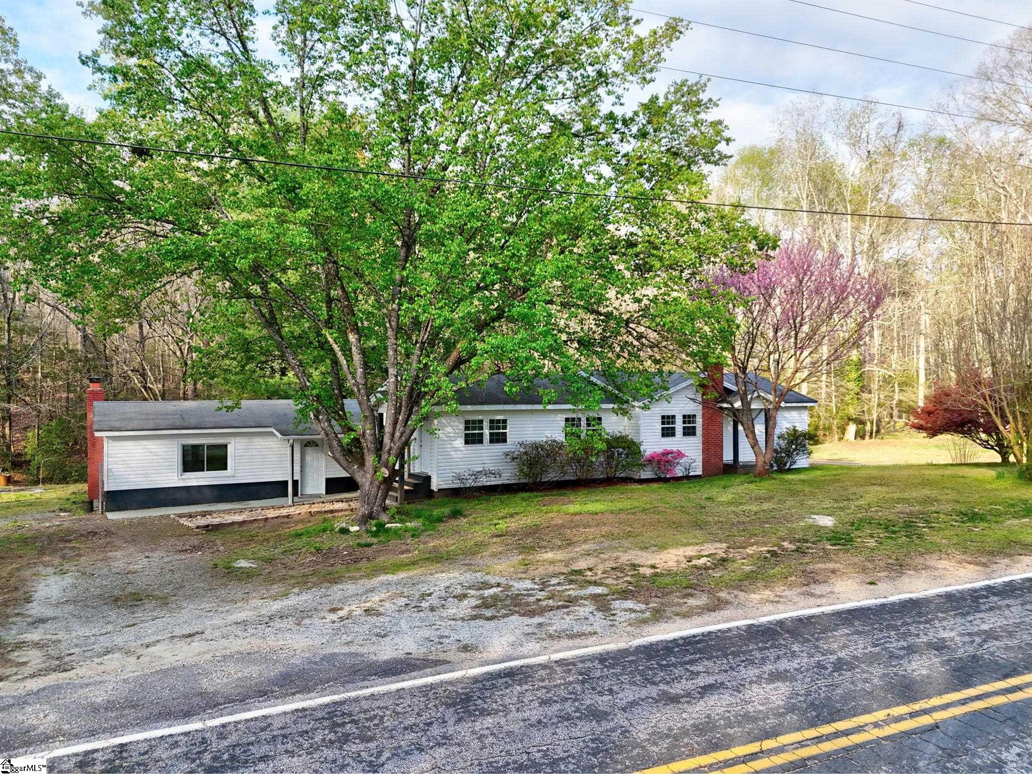 303 Garren Road Belton, SC 29627 - Photo 1 of 42