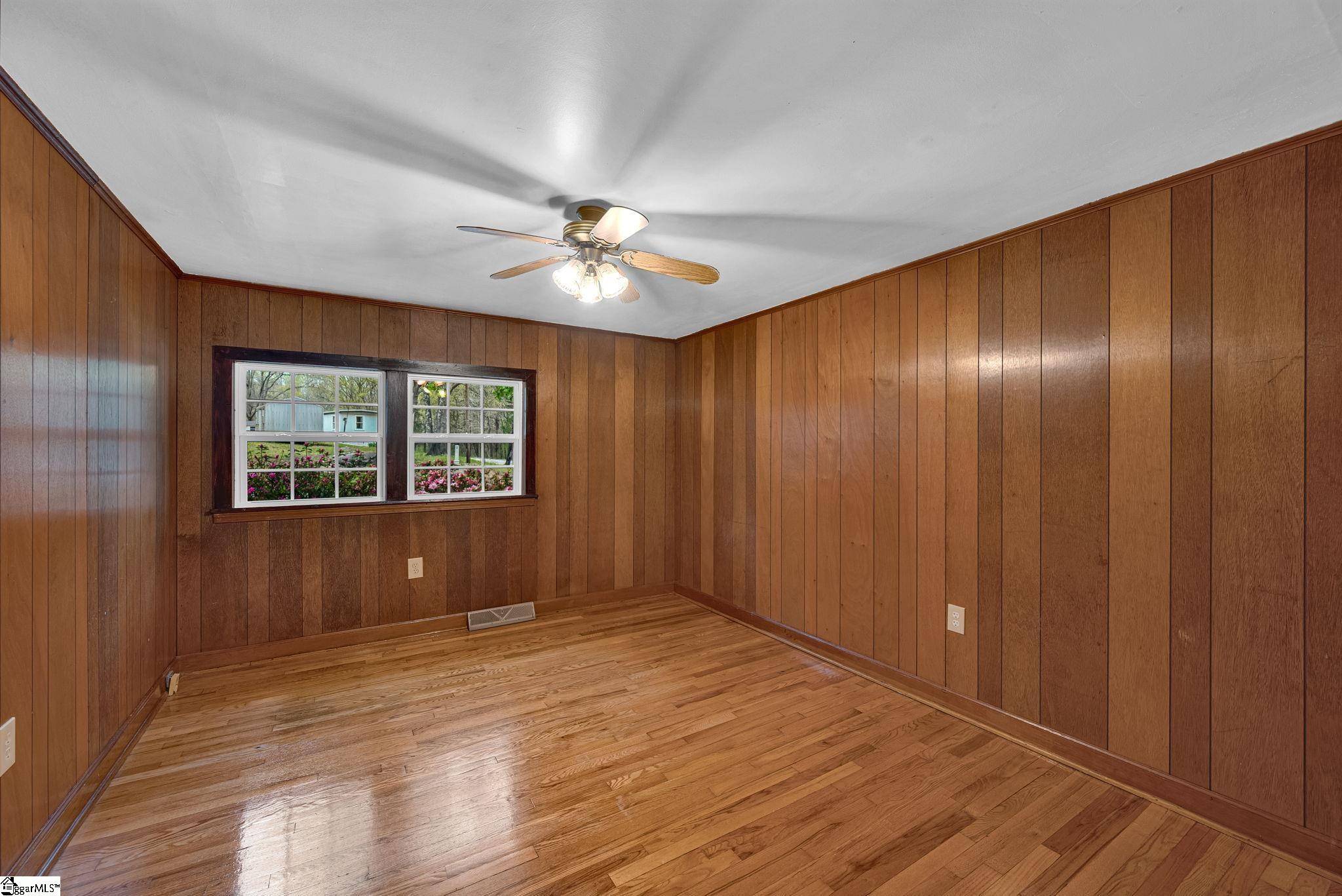 303 Garren Road Belton, SC 29627 - Photo 24 of 42