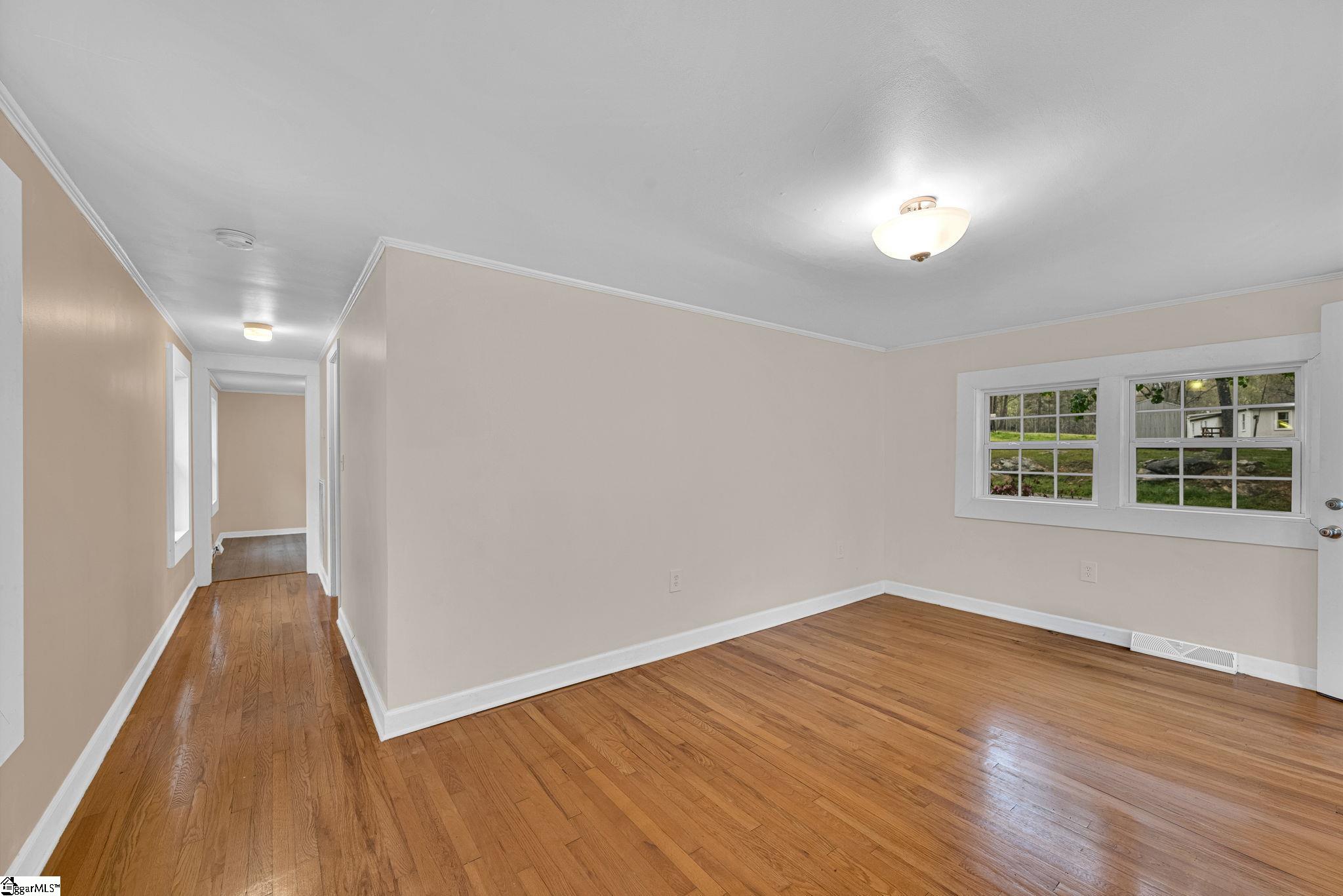 303 Garren Road Belton, SC 29627 - Photo 7 of 42