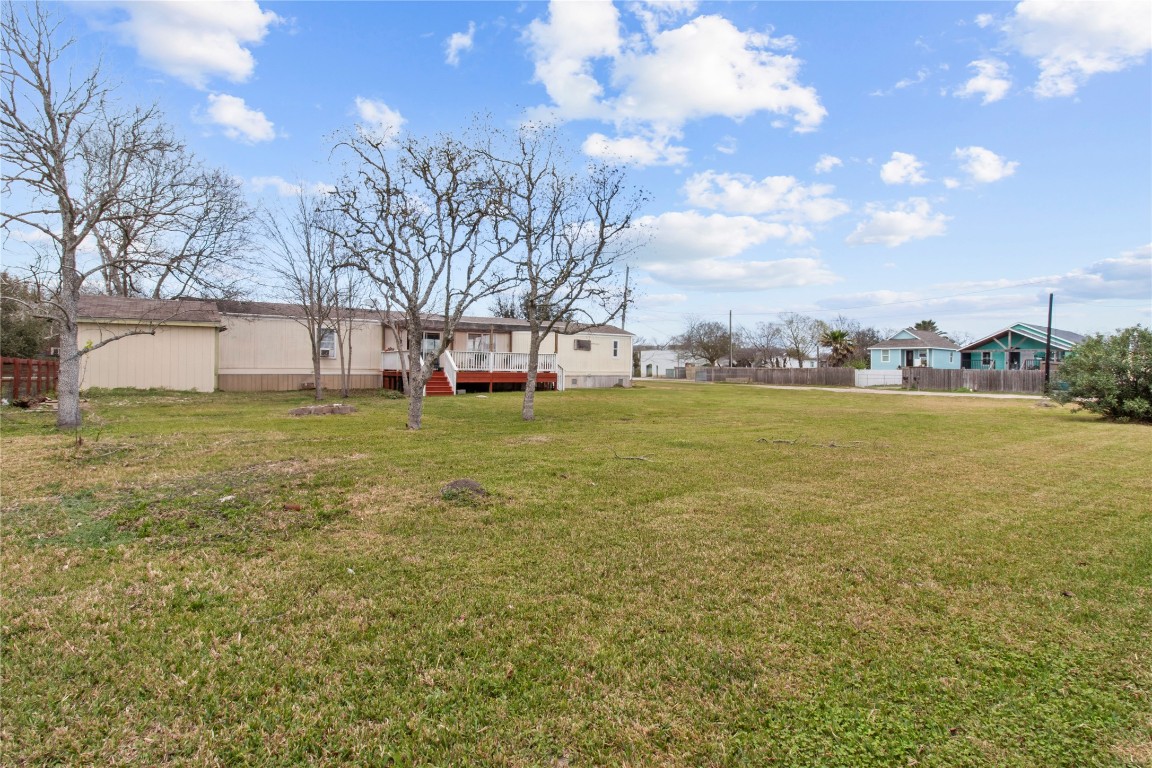 706 11th Street San Leon, TX 77539 - Photo 19 of 20