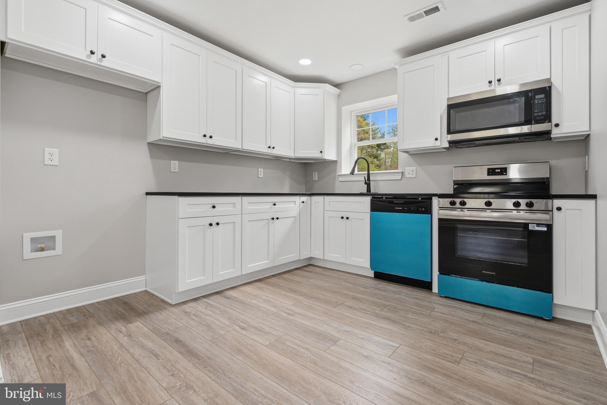 18 Avis Mill Road Pilesgrove, NJ 08098 - Photo 17 of 43