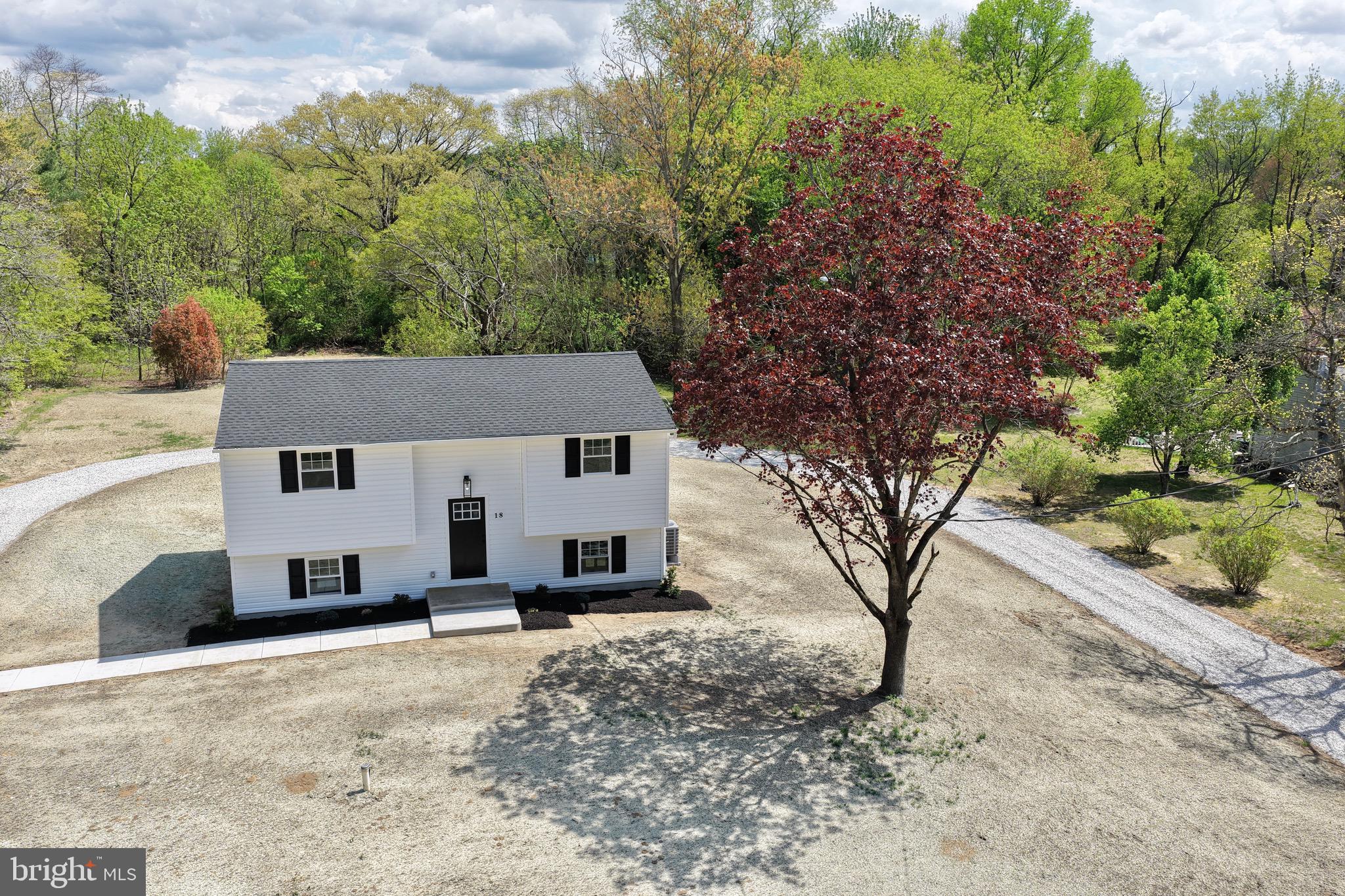 18 Avis Mill Road Pilesgrove, NJ 08098 - Photo 5 of 43