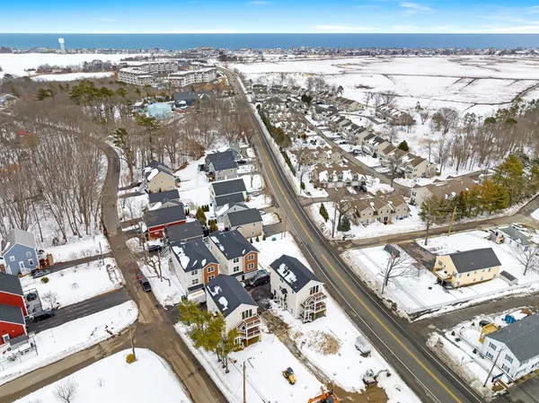 $519,000 | 2 Old County Road, Unit 10, Salisbury, MA 01952