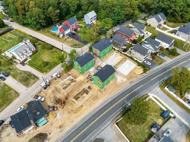 $519,000 | 2 Old County Road, Unit 10, Salisbury, MA 01952