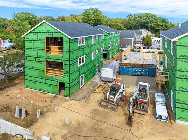 $519,000 | 2 Old County Road, Unit 10, Salisbury, MA 01952