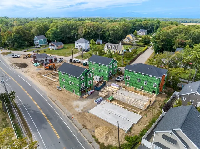 $519,000 | 2 Old County Road, Unit 10, Salisbury, MA 01952