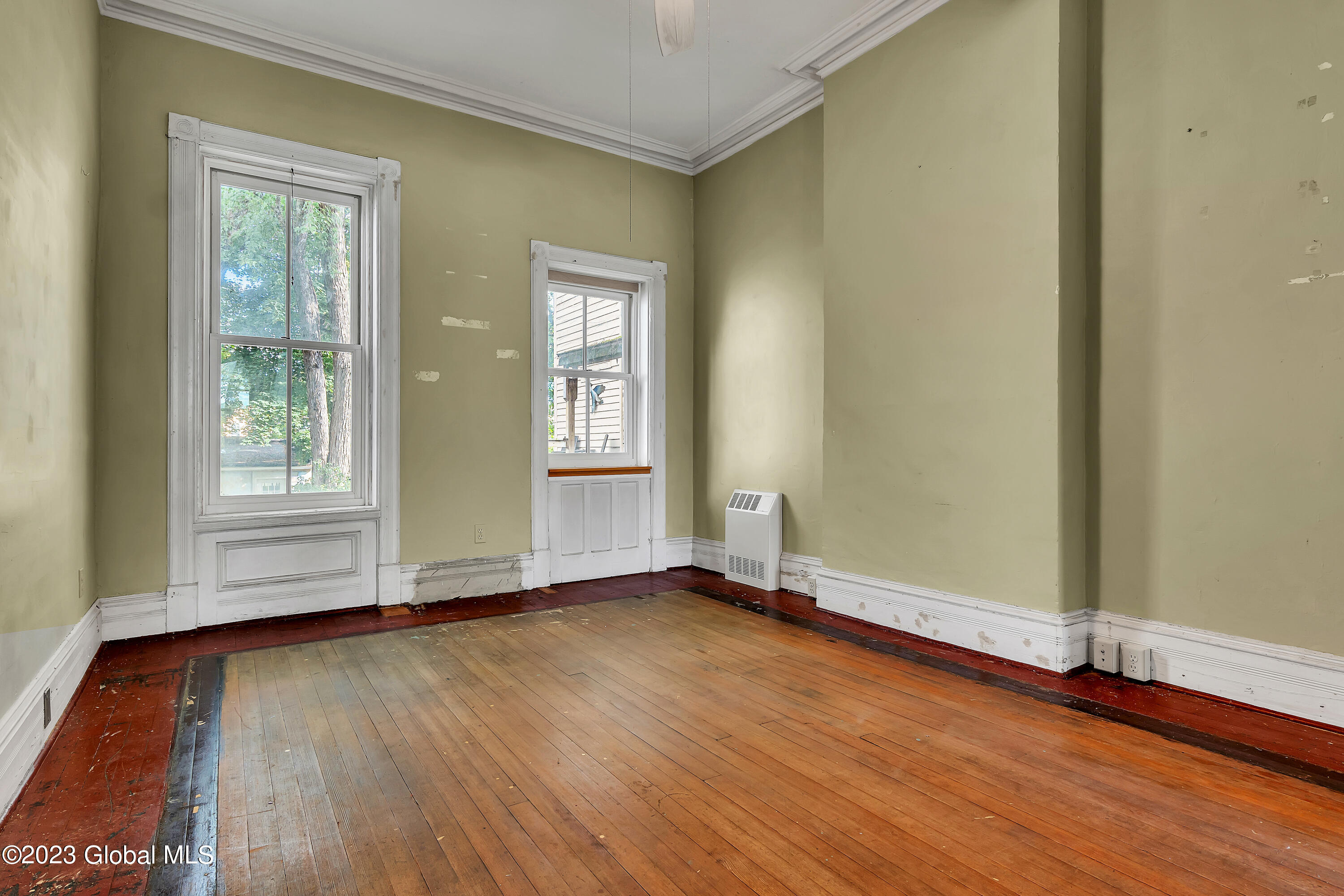 18 Riverside Avenue Rensselaer, NY 12144 - Photo 14 of 38 P1003870