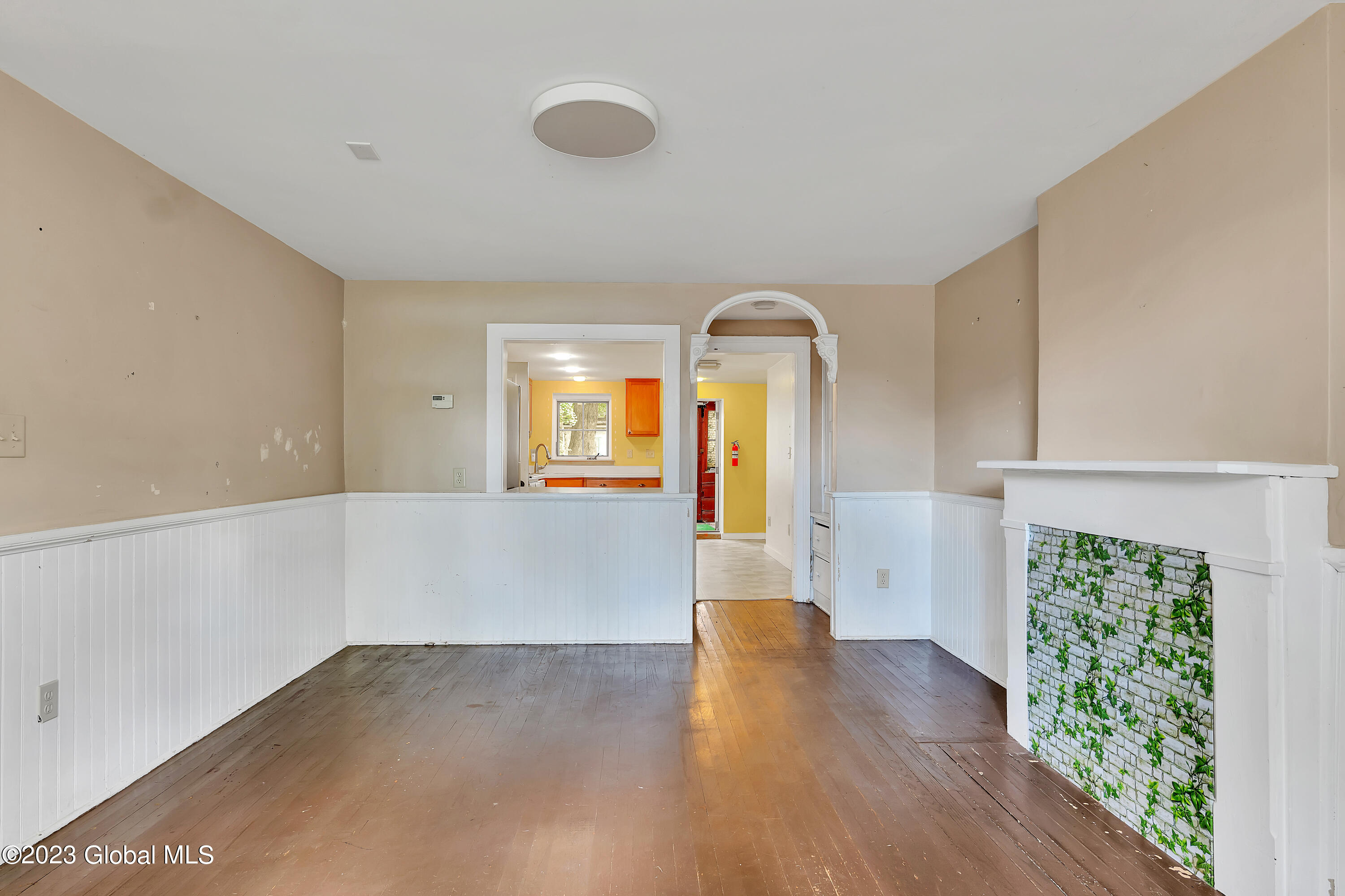 18 Riverside Avenue Rensselaer, NY 12144 - Photo 29 of 38 P1003830