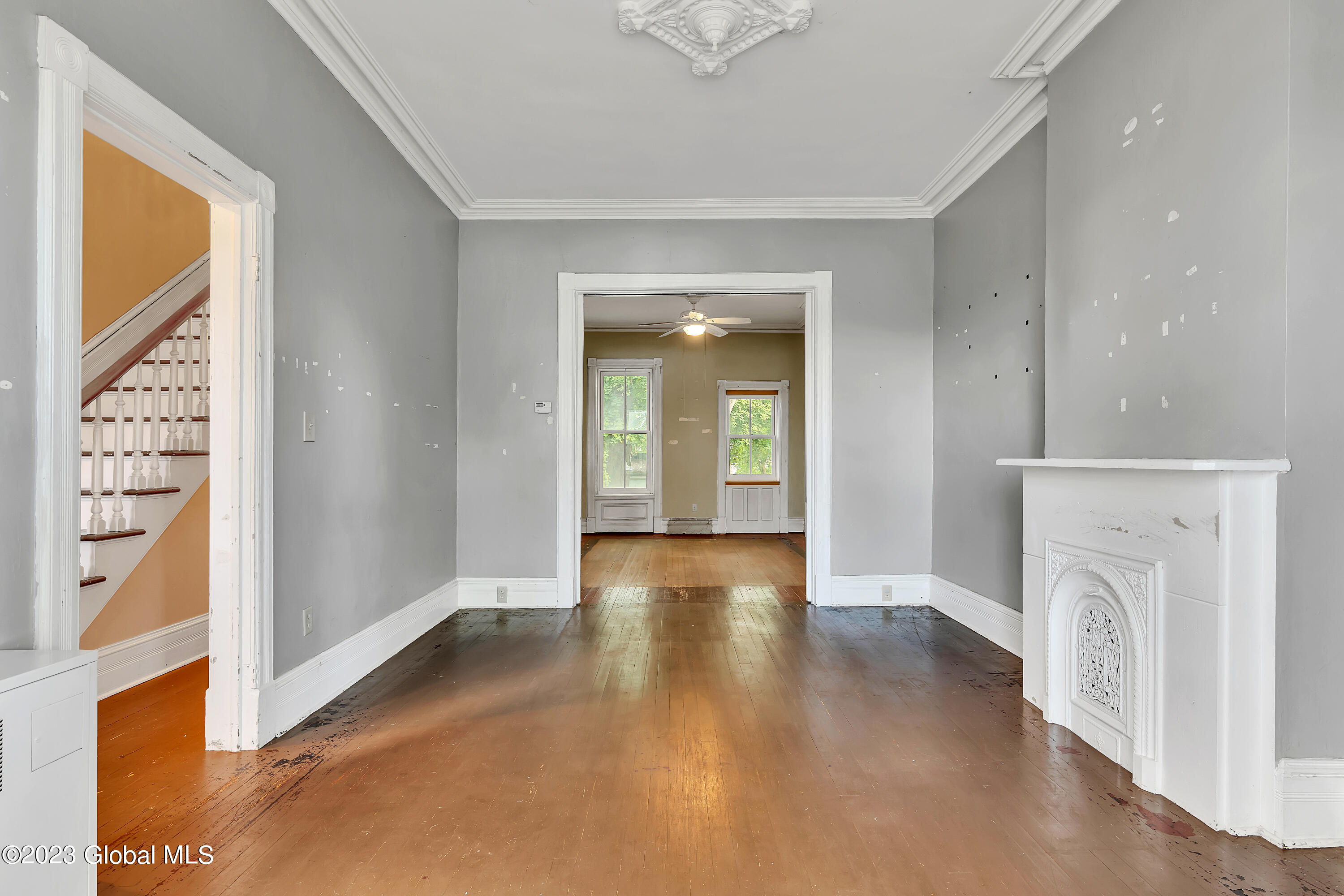 18 Riverside Avenue Rensselaer, NY 12144 - Photo 9 of 38 P1003880