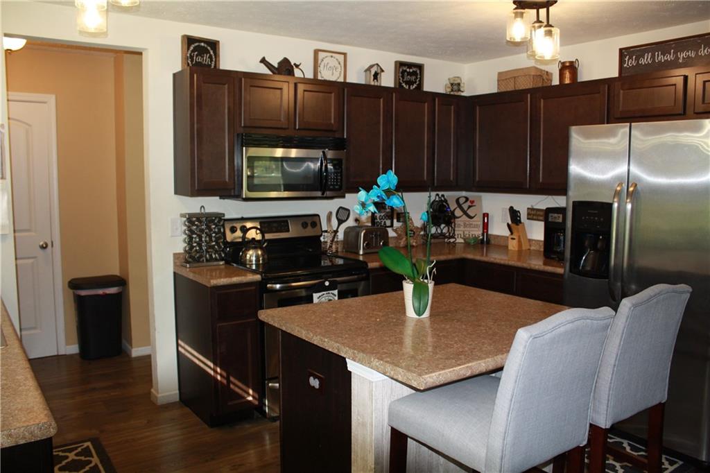 729 Fabyan Road Indianapolis, IN 46217 - Photo 5 of 29 Gallery Image 5