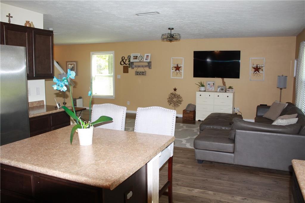 729 Fabyan Road Indianapolis, IN 46217 - Photo 8 of 29 Gallery Image 8