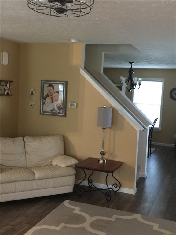 729 Fabyan Road Indianapolis, IN 46217 - Photo 9 of 29 Gallery Image 9