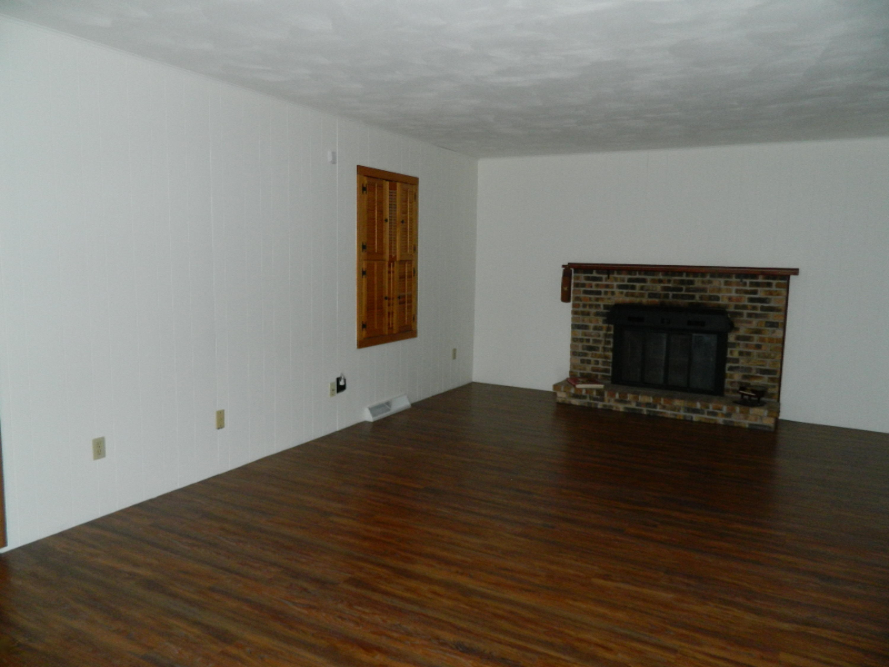 23771 Pinhook Road Mendon, MI 49072 - Photo 12 of 21 Family Room