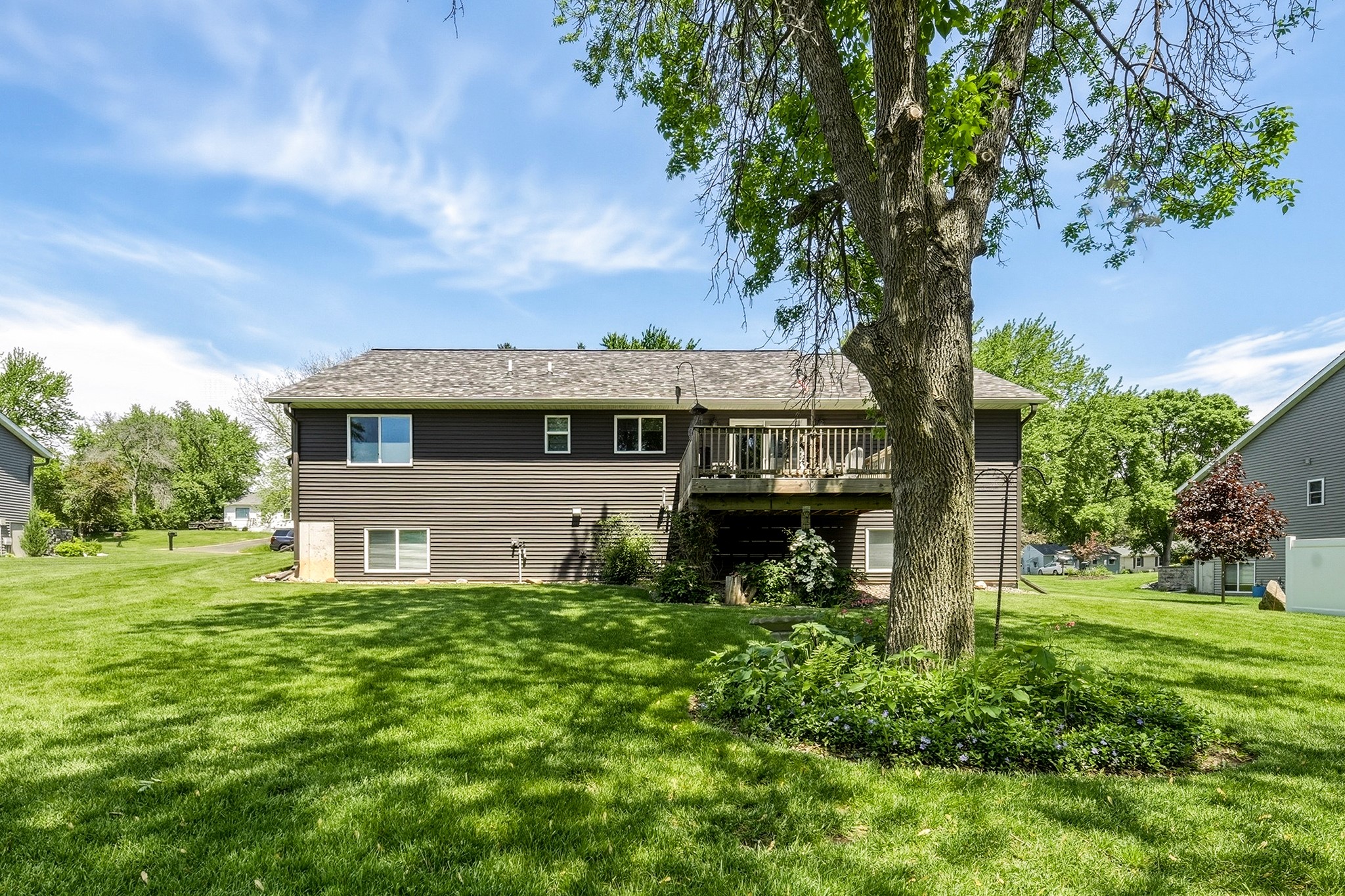 329 Rutledge Street Chippewa Falls, WI 54729 - Photo 5 of 43