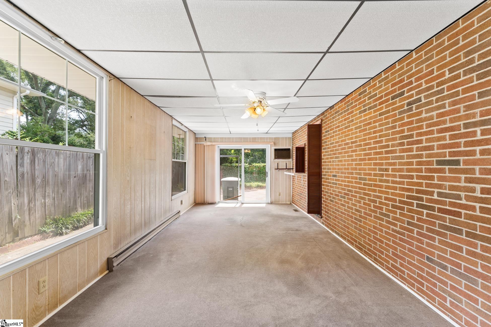 601 Parkins Mill Road Greenville, SC 29607 - Photo 15 of 34