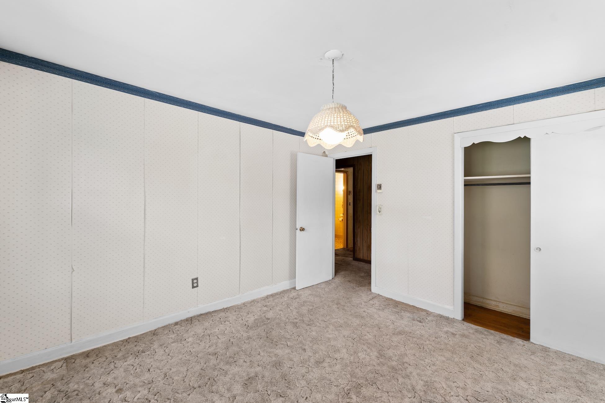 601 Parkins Mill Road Greenville, SC 29607 - Photo 22 of 34