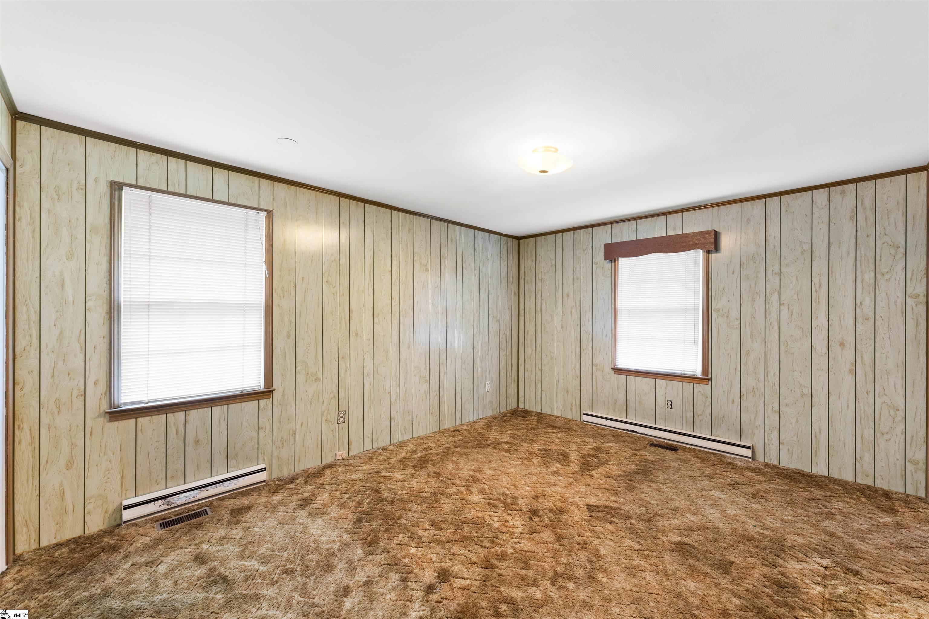 601 Parkins Mill Road Greenville, SC 29607 - Photo 23 of 34