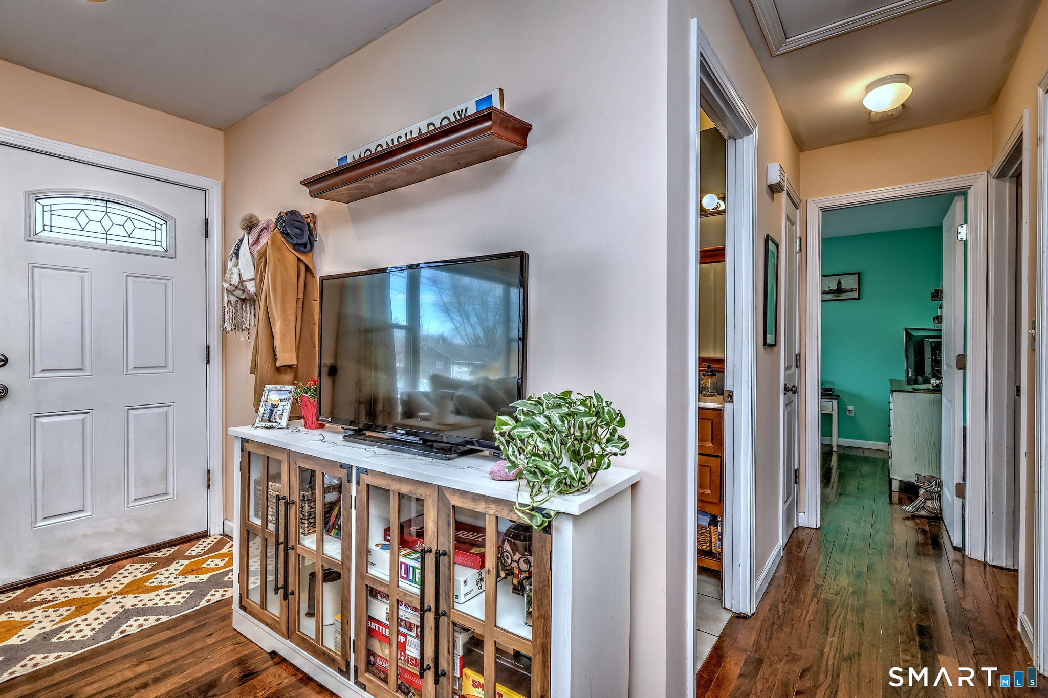 46 Aircraft Road West Haven, CT 06516 - Photo 27 of 39