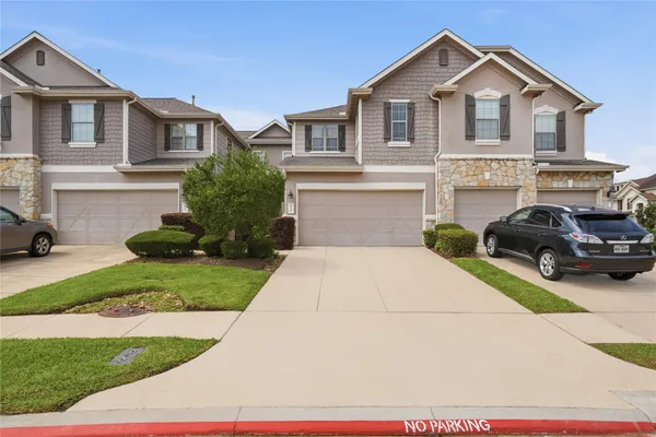 $267,500 | 16045 Summerville Lake Drive, Tomball, TX 77377