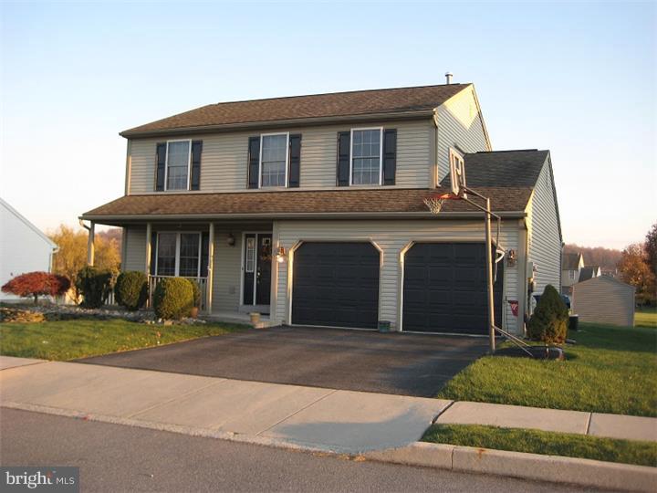110 Roxberry Drive Sinking Spring, PA 19608 - Photo 3 of 24