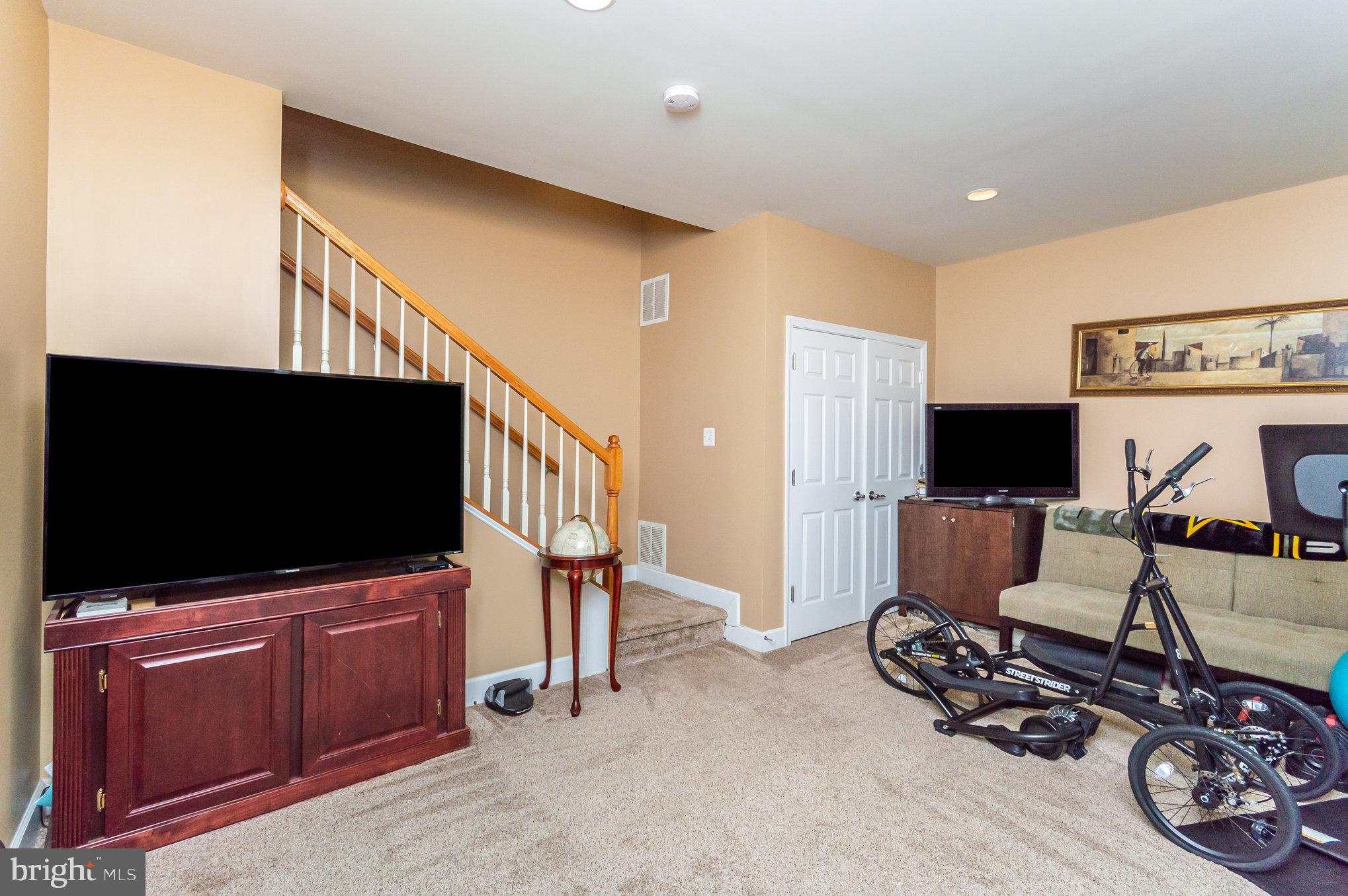 14591 Crossfield Way Woodbridge, VA 22191 - Photo 19 of 25